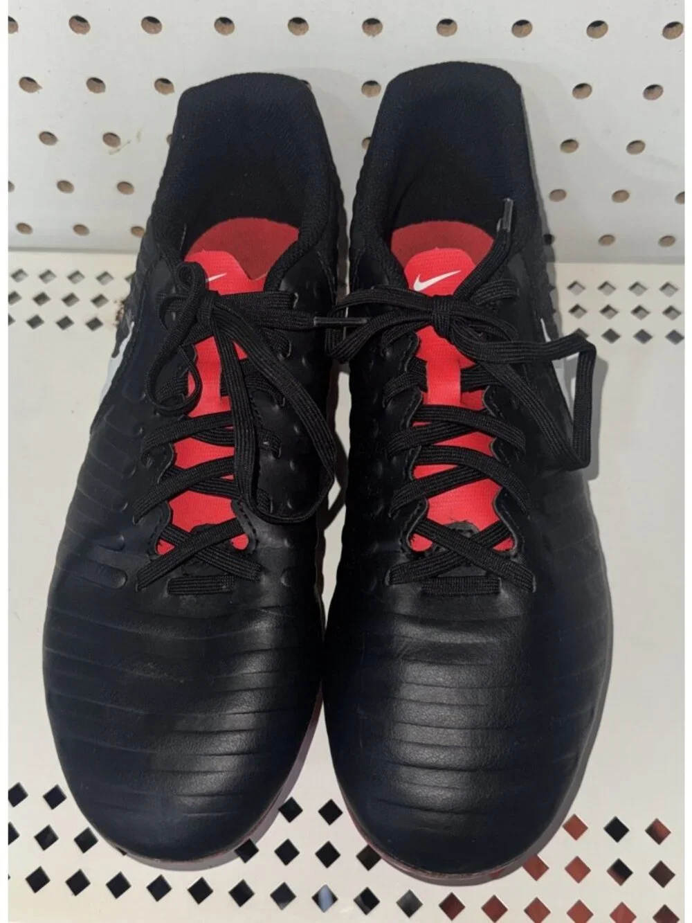 Nike Tiempo Legend 7 Club FG Mens Soccer Cleats Size 7 Black Red White